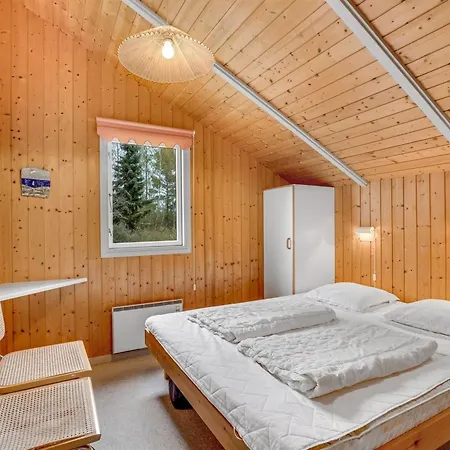 Eeva - 900m From The Sea By Interhome Semesterbostad Bøtø By